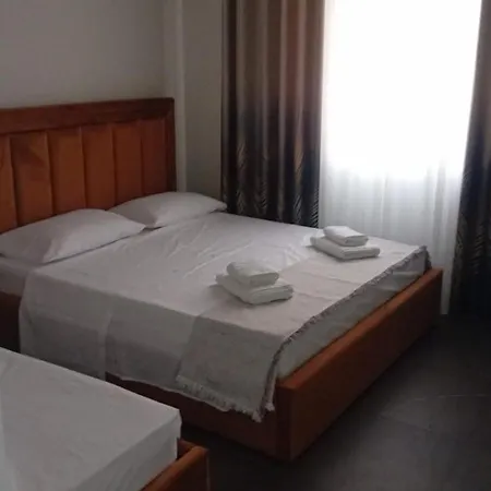 Triumph And * Vlorë