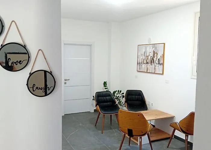 Triumph Rooms&apartment Bed & Breakfast Vlorë