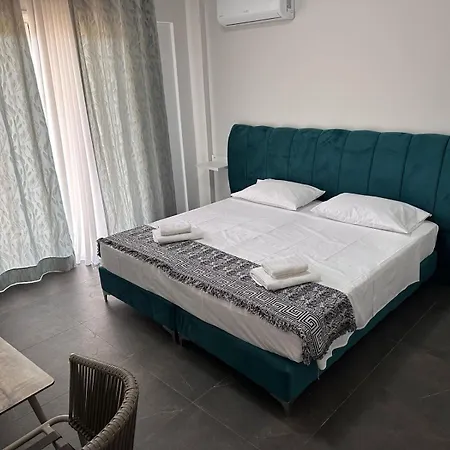 Triumph And Oda ve Kahvaltı *